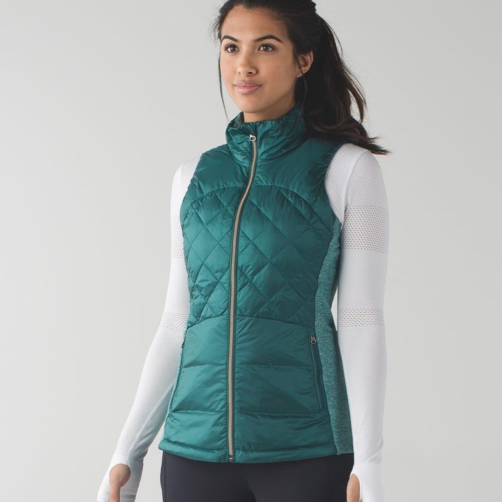 Down for run vest lululemon 10 Forage teal goose